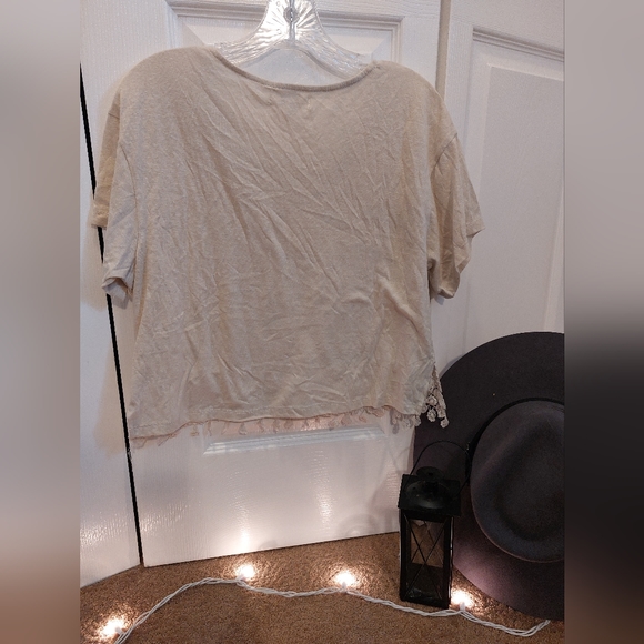 Umgee cream colored crop top - Picture 2 of 2